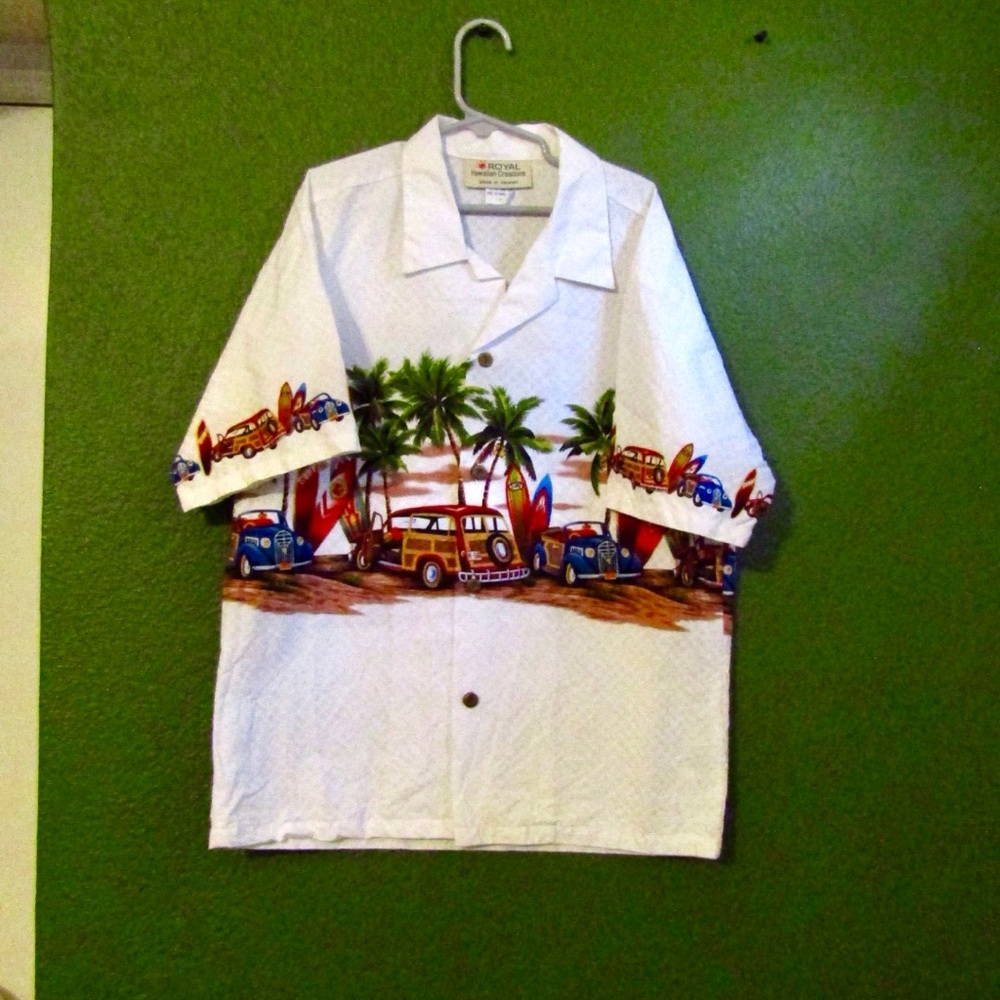 Cool old car Hawaiian Shirt